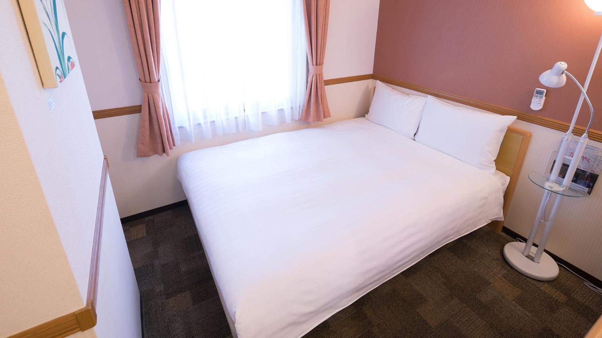 Toyoko Inn Matsuyama Ichibancho Номер фото